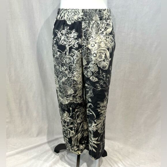 Ann Taylor Loft gray and white wide leg cropped botanic fluid pants size LP - Picture 4 of 9